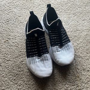 Men’s Nike react phantom run 2